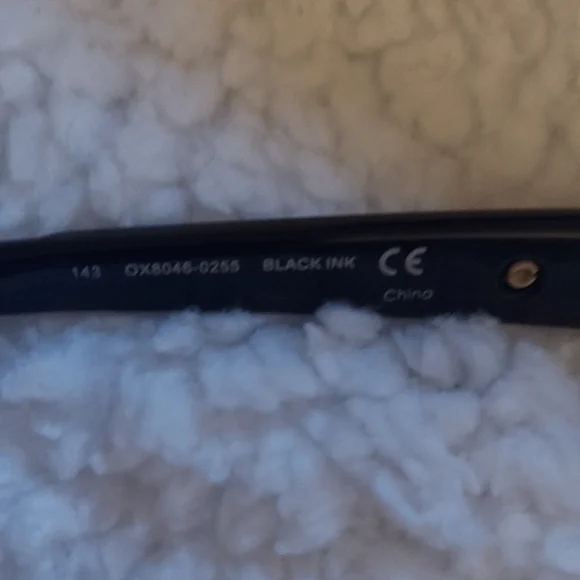 Oakley Airdrop Eyewear in Sleek Black - Picture 4 of 7